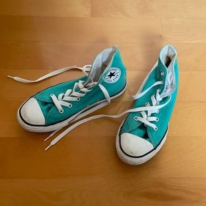Converse canvas high tops